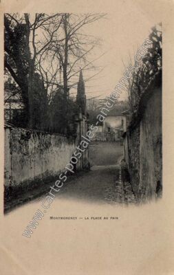 Carte postale ancienne La Place au Pain — Montmorency (Val-d'Oise)