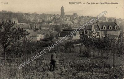 Carte postale ancienne Vue prise du Haut-Saint-Martin — Pontoise (Val-d'Oise)