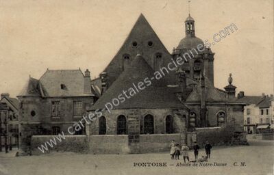 Carte postale ancienne Abside de Notre-Dame — Pontoise (Val-d'Oise)