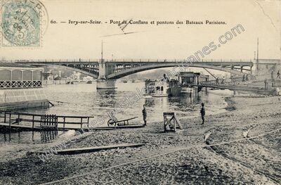 Carte postale ancienne Pont de Conflans et pontons des Bateaux Parisiens — Ivry-sur-Seine (Val-de-Marne)