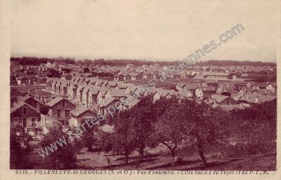 Carte postale ancienne Vue d'ensemble. - Cités Socié:é du Foyer et du P. I. M — Villeneuve-Saint-Georges (Val-de-Marne)