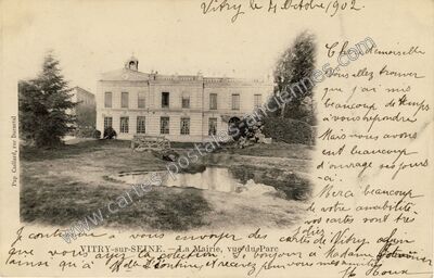 Carte postale ancienne La Mairie, vue du Parc — Vitry-sur-Seine (Val-de-Marne)