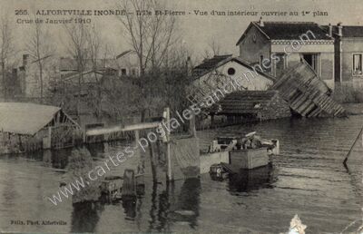 Carte postale ancienne L'Île St-Pierre — Vue d'un intérieur ouvrier au 1er plan — Alfortville (Val-de-Marne)