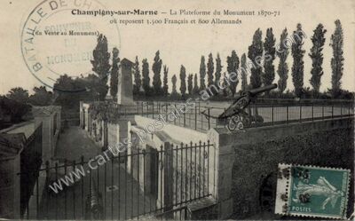 Carte postale ancienne La Plateforme du Monument 1870-71 où reposent 3.500 Français et 800 Allemands — Champigny-sur-Marne (Val-de-Marne)