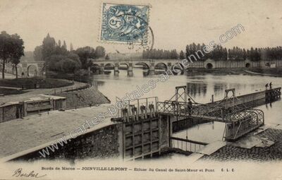 Carte postale ancienne Bords de Marne - Ecluse du Canal de Saint-Maur et Pont — Joinville-le-Pont (Val-de-Marne)