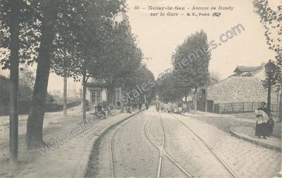Carte postale ancienne Avenue de Bondy sur la Gare — Noisy-le-Sec (Seine-Saint-Denis)