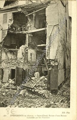 Carte postale ancienne Ruines d'une Maison incendiée par les Prussiens — Saint-Cloud (Hauts-de-Seine)