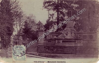 Carte postale ancienne Monument Gambetta — Ville-d'Avray (Hauts-de-Seine)