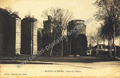 Carte postale ancienne Chateau de Blandy les Tours — Blandy (Seine-et-Marne)