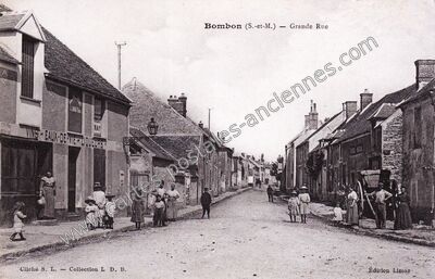 Carte postale ancienne Grande Rue — Bombon (Seine-et-Marne)