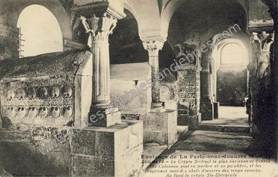 Carte postale ancienne La Crypte St-Paul la plus ancienne de France — Jouarre (Seine-et-Marne)