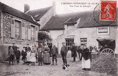 Carte postale ancienne Une Place — Limoges-Fourches (Seine-et-Marne)