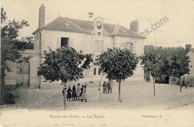 Carte postale ancienne La Mairie — Noyen-sur-Seine (Seine-et-Marne)