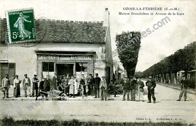 Carte postale ancienne Maison Beaudichon et Avenue de la Gare — Ozoir-la-Ferrière (Seine-et-Marne)
