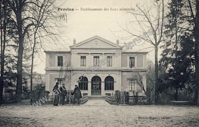 Carte postale ancienne Établissement des Eaux minérales — Provins (Seine-et-Marne)