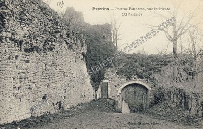 Carte postale ancienne Poterne Fanneron, vue intérieure — Provins (Seine-et-Marne)