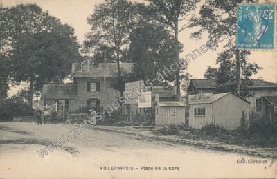 Carte postale ancienne Place de la Gare — Villeparisis (Seine-et-Marne)
