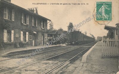 Carte postale ancienne L'Arrivée en gare du Train de 10 h. 10 — Villeparisis (Seine-et-Marne)