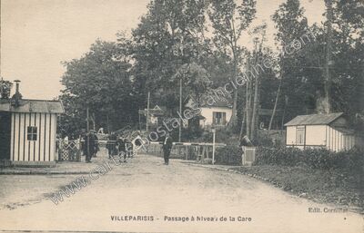 Carte postale ancienne Passage à Niveau de la Gare — Villeparisis (Seine-et-Marne)
