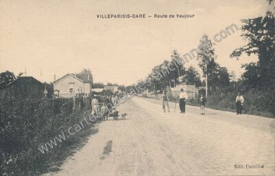 Carte postale ancienne Route de Vaujour — Villeparisis (Seine-et-Marne)