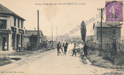 Carte postale ancienne Avenue de la Gare — Villeparisis (Seine-et-Marne)