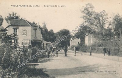Carte postale ancienne Boulevard de la Gare — Villeparisis (Seine-et-Marne)
