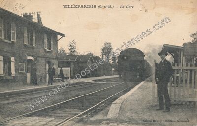 Carte postale ancienne La Gare — Villeparisis (Seine-et-Marne)