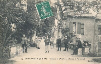 Carte postale ancienne Château de Morfondé (Entrée et Personnel) — Villeparisis (Seine-et-Marne)