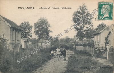 Carte postale ancienne Avenue de Verdun — Villeparisis (Seine-et-Marne)