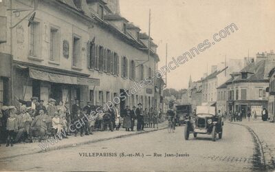 Carte postale ancienne Rue Jean-Jaurès — Villeparisis (Seine-et-Marne)