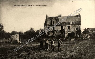 Carte postale ancienne L'ancien Prieuré — Boissise-la-Bertrand (Seine-et-Marne)