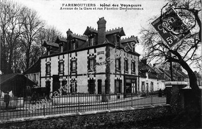 Carte postale ancienne Hôtel des Voyageurs — Faremoutiers (Seine-et-Marne)