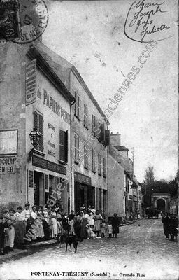Carte postale ancienne Grande Rue — Fontenay-Trésigny (Seine-et-Marne)
