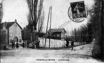 Carte postale ancienne La Distillerie — Fresnes-sur-Marne (Seine-et-Marne)