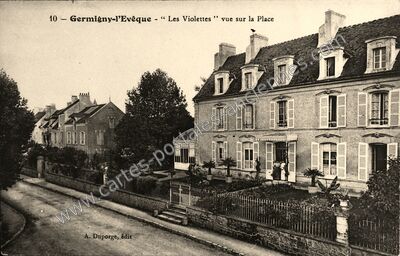 Carte postale ancienne Les Violettes " vue sur la Place — Germigny-l'Évêque (Seine-et-Marne)