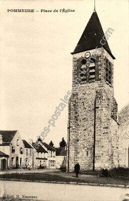 Carte postale ancienne Place de l'Église — Pommeuse (Seine-et-Marne)