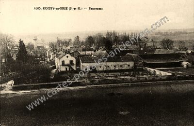 Carte postale ancienne Panorama — Roissy-en-Brie (Seine-et-Marne)