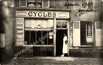 Carte postale ancienne Installations Cycles Électriques Pneumatiques Caoutchouc — Saâcy-sur-Marne (Seine-et-Marne)