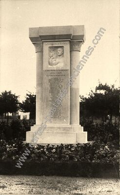 Carte postale ancienne A ses morts glorieux 1914-1918 Gloire et souvenir — Saints (Seine-et-Marne)