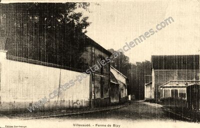 Carte postale ancienne Ferme de Bizy — Villevaudé (Seine-et-Marne)