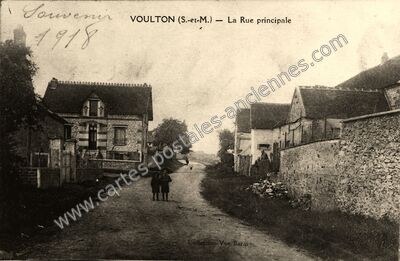 Carte postale ancienne La Rue principale — Voulton (Seine-et-Marne)