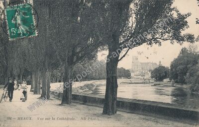 Carte postale ancienne Vue sur la Cathédrale — Meaux (Seine-et-Marne)