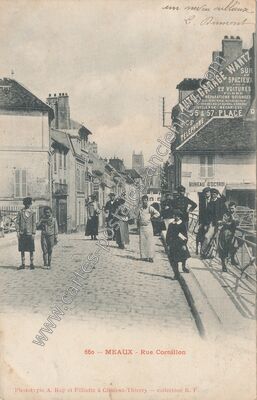 Carte postale ancienne Rue Cornillon — Meaux (Seine-et-Marne)