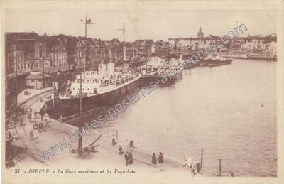 Carte postale ancienne La Gare maritime et les Paquebots — Dieppe (Seine-Maritime)