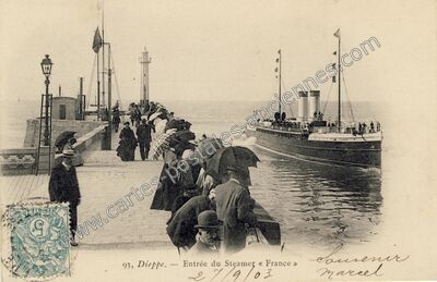 Carte postale ancienne Entrée du Steamer « France — Dieppe (Seine-Maritime)