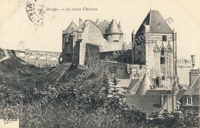 Carte postale ancienne Le vieux Château — Dieppe (Seine-Maritime)