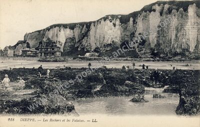 Carte postale ancienne Les Rochers et les Falaises — Dieppe (Seine-Maritime)