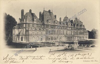 Carte postale ancienne Le Châteaux coté du Parc — Eu (Seine-Maritime)