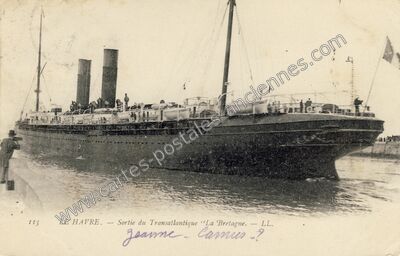 Carte postale ancienne Sortie du Transatlantique "La Bretagne — Le Havre (Seine-Maritime)