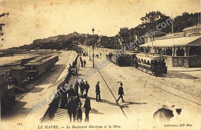 Carte postale ancienne Le Boulevard Maritime & la Hève — Le Havre (Seine-Maritime)